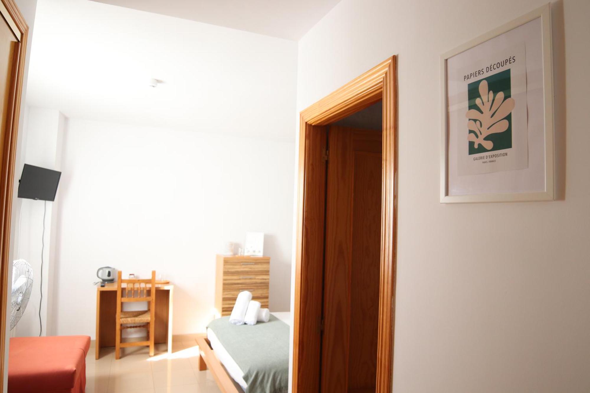 Hostal-Casa Rural Rosa-Nonna Siguenza Buitenkant foto