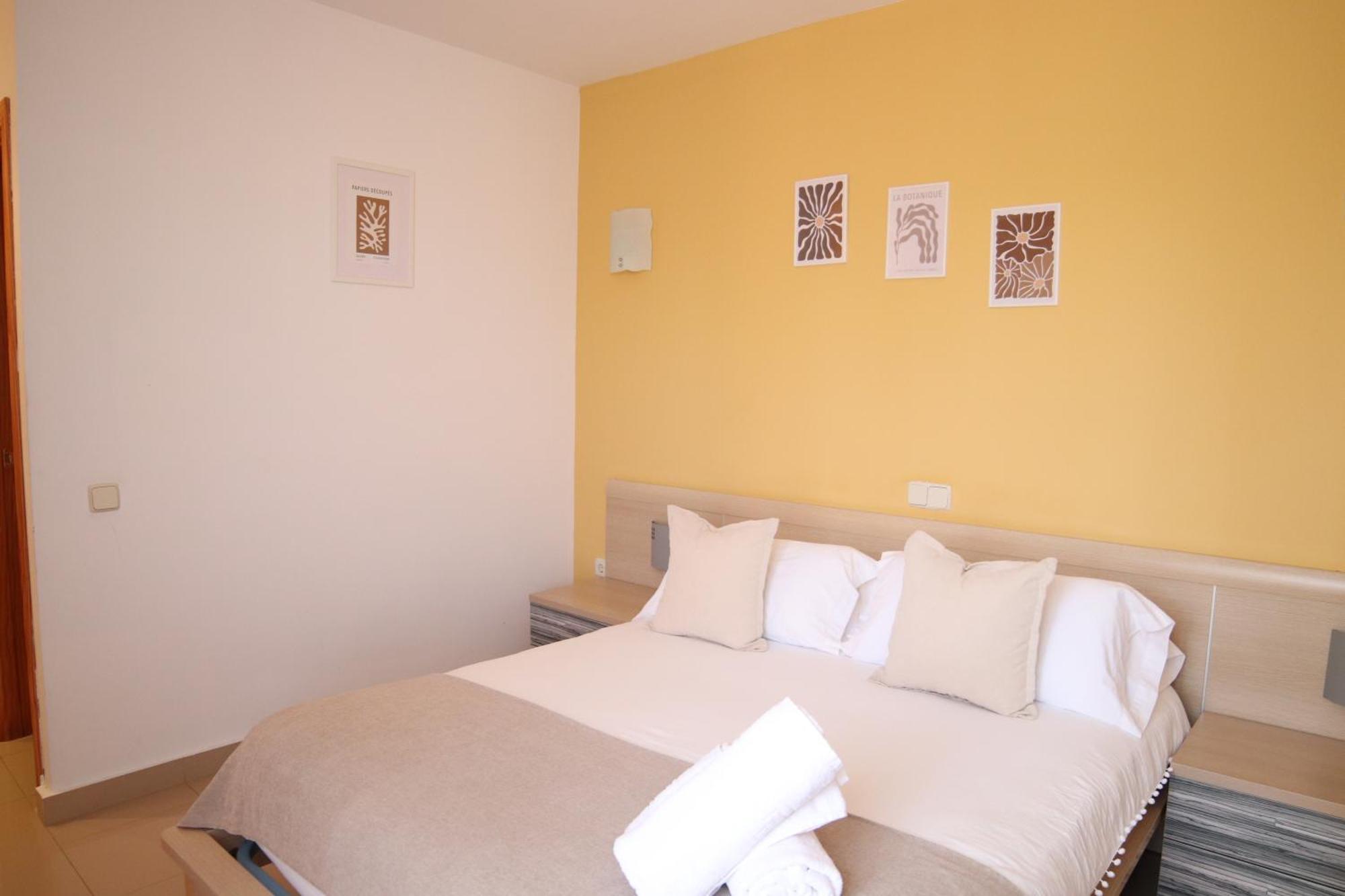 Hostal-Casa Rural Rosa-Nonna Siguenza Buitenkant foto